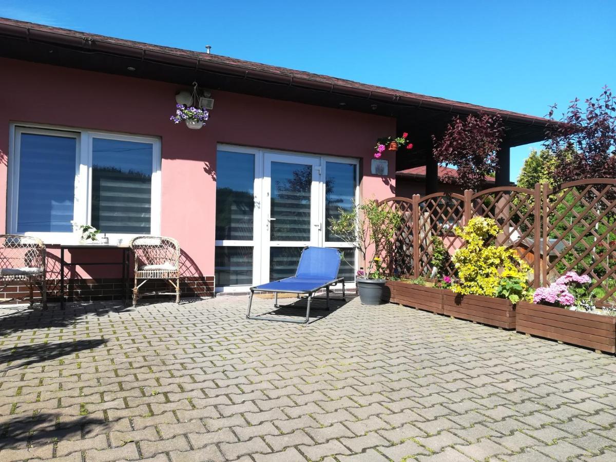Apartament Lavender Jelenia Gora Exterior photo